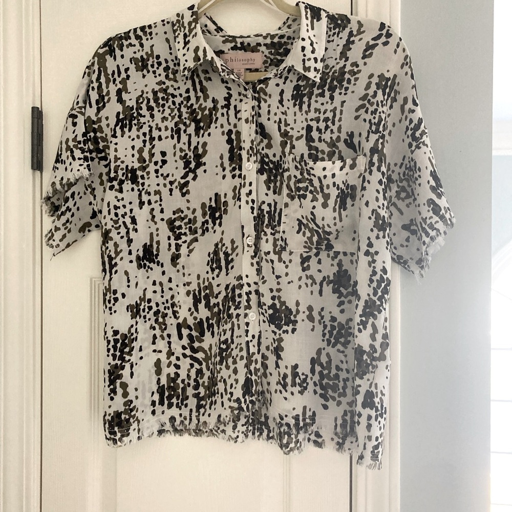 Lovely light shirt by Philosophy